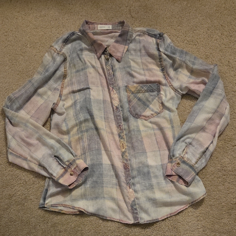 Lightweight Plaid Shirt in Pastel Colors